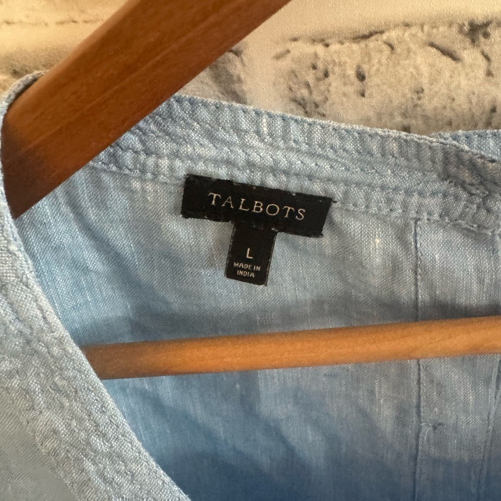 Women’s Talbots 100% linen~ blue 3/4 sleeve button back blouse Large - Picture 4 of 5